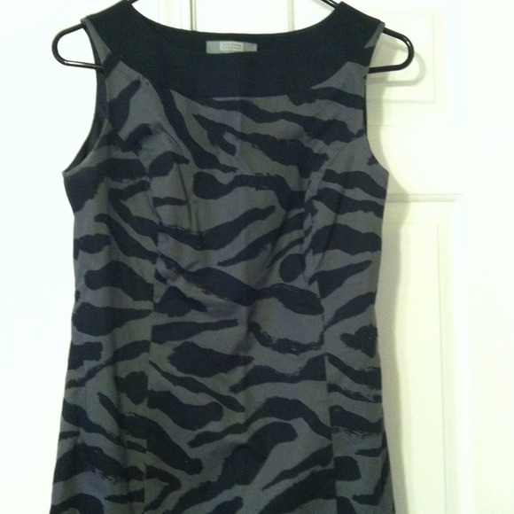 Blank and Grey short sleeve dress