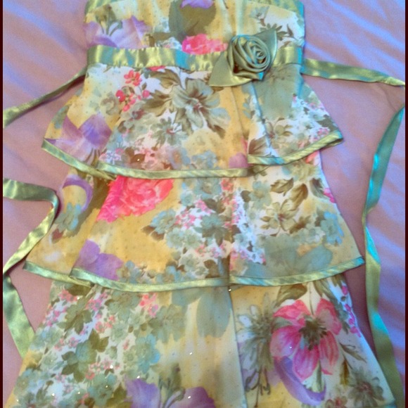 Floral Green Ruffle Dress