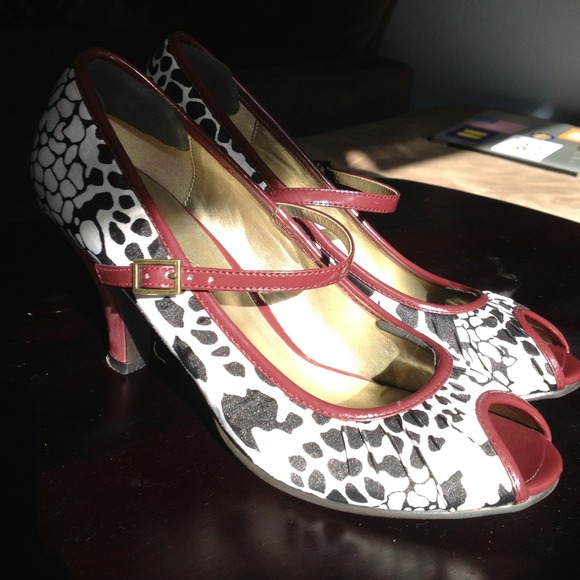 [sold] Madden Girl Mollyy