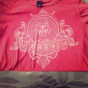 💚OBEY💚 tee