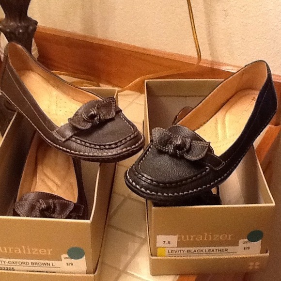 Comfy Levity Naturalizer Shoes