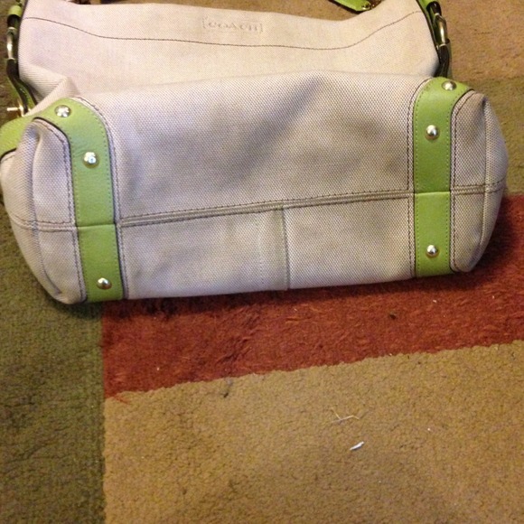 Coach purse - Picture 2 of 3