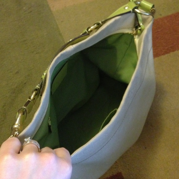 Coach purse - Picture 3 of 3