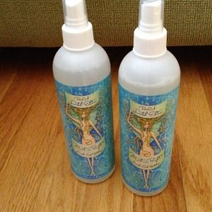 2 bottles of mister right curl revitelizer