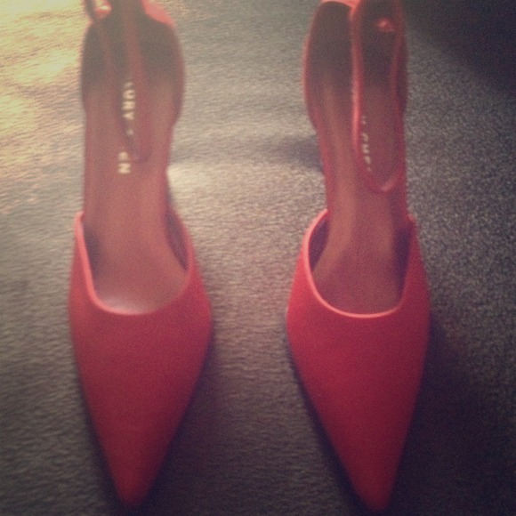 2" Red point toe diamond encrusted stilettos