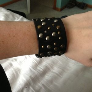 Real leather bracelet