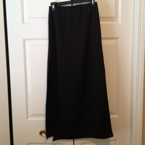 Ankle length black stretch skirt