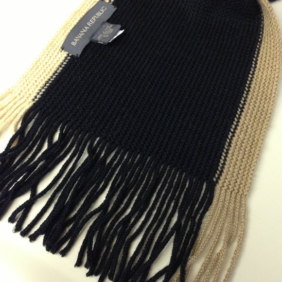 Banana Republic Scarf