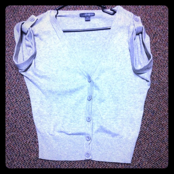 Grey cardi