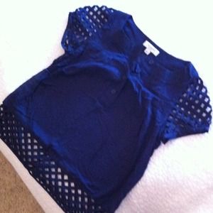 Super cute unique Isaac mizrahi for target top