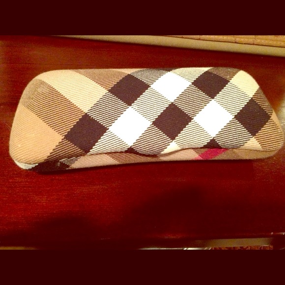Burberry eyeglass case