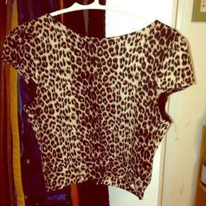 ❌SOLD❌ Cheetah print belly shirt