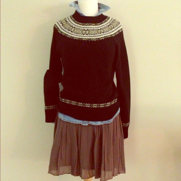 J crew lambs wool sweater.  Rarely worn. - Picture 1 of 4