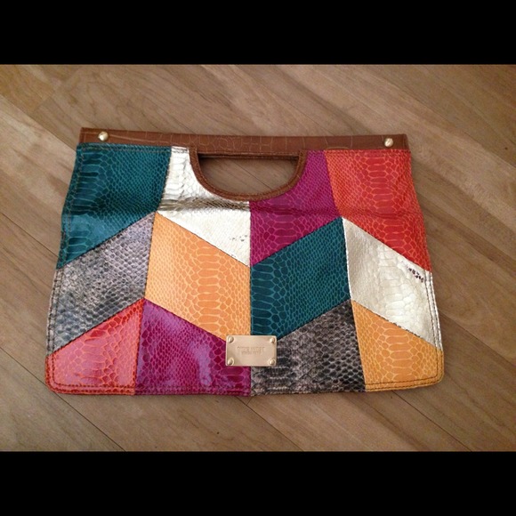 💛💜MultiColor Oversized Clutch💚💙
