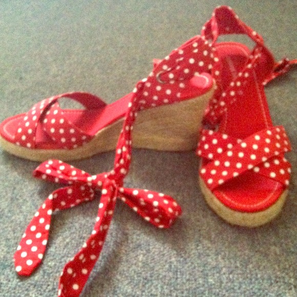 Pinup style red polkadot wedges w/ ankle ties