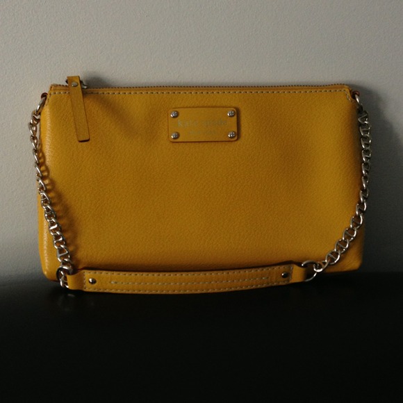 *SOLD* Kate Spade purse
