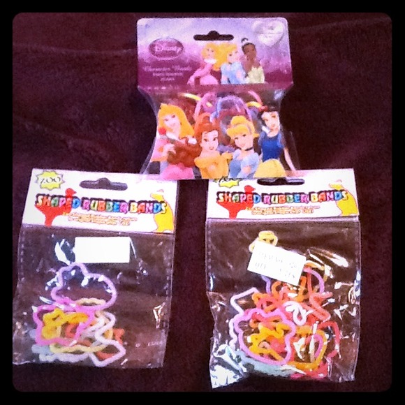 Shaped elastic bands