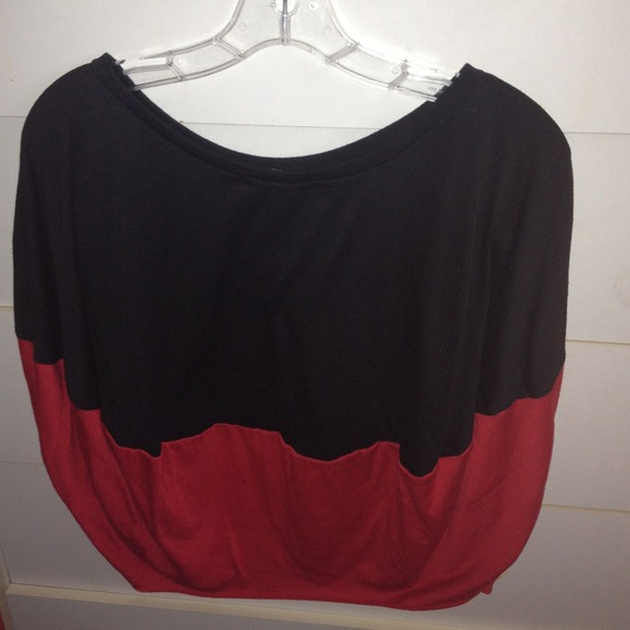 ❌TRADED❌ Colorblock Top - Picture 1 of 3