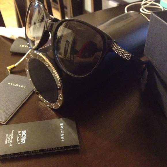 Bvlgari Sunglasses - Picture 2 of 2