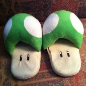 Super Mario 1UP Slippers