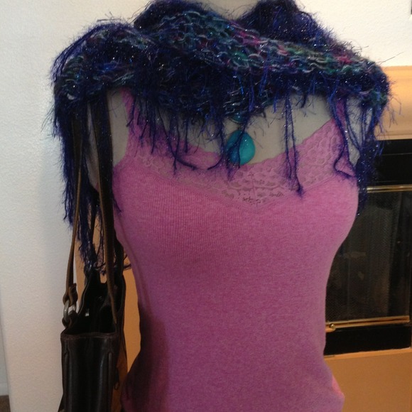 🌝SALE NWT BEAUTIFUL SCARF WRAP - Picture 3 of 4