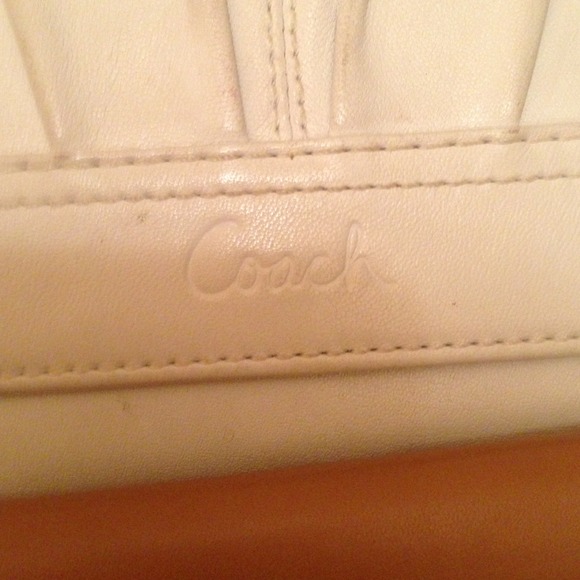 Authentic coach wallet - Picture 2 of 4