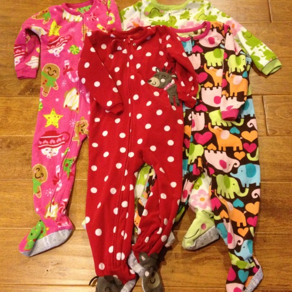 Carters 2T sleepers all 4 in a bundle