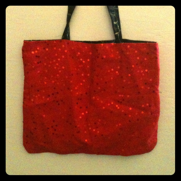 Reversible red/ black handmade tote bag