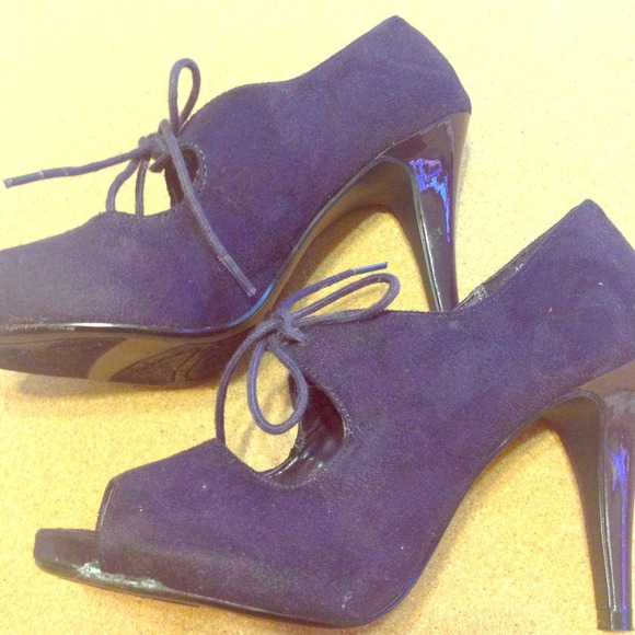 Cute for work or going out.
