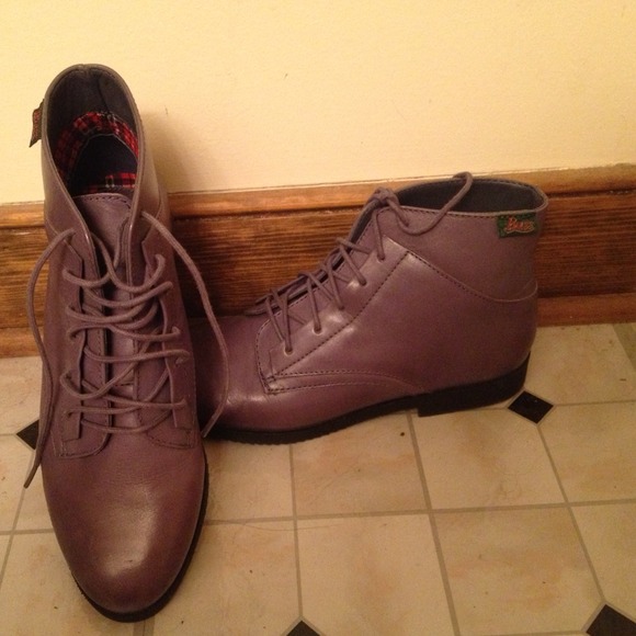 Bass booties