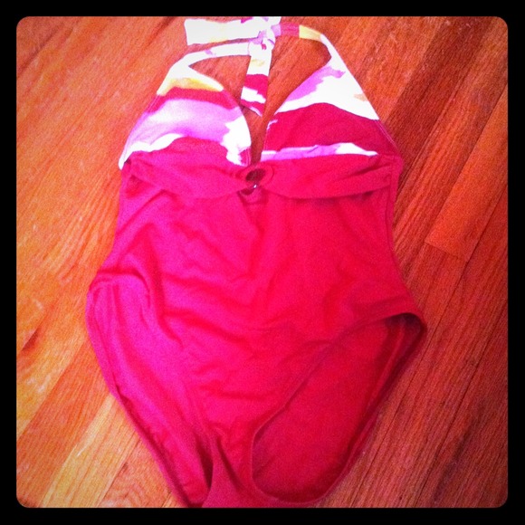 TRADED👙 SZ 14 One piece - Picture 1 of 3