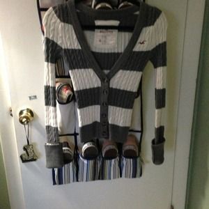 SOLD Hollister cardigan