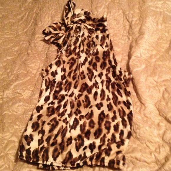 Shirt - Picture 3 of 4