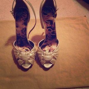 Sam Edelman gold sandals 7.5
