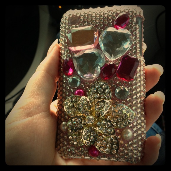 Other - ⭐GLAM⭐IPhone 3G/3S Case!!! 🎀💎🎀