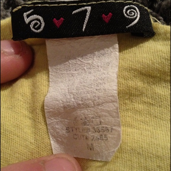 Graphic Tee - Picture 3 of 4