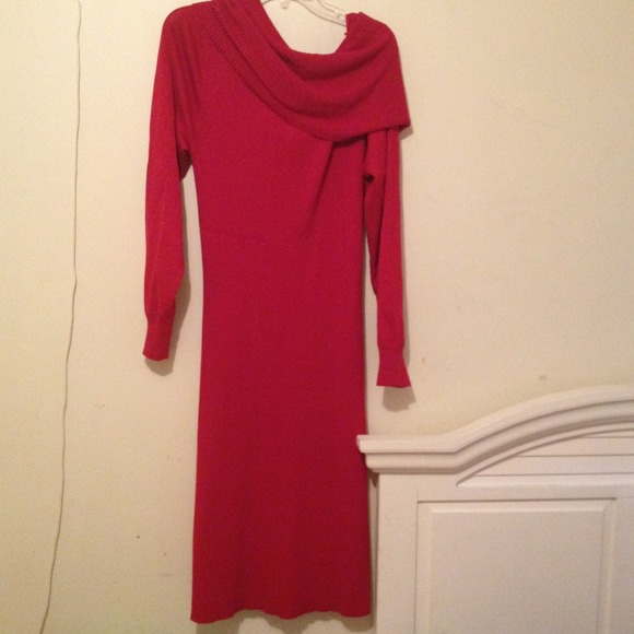 JUST REDUCED Plus size sexy Red dress - Picture 4 of 4