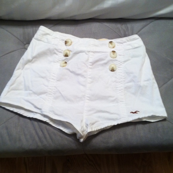 Hollister high waisted sailor shorts