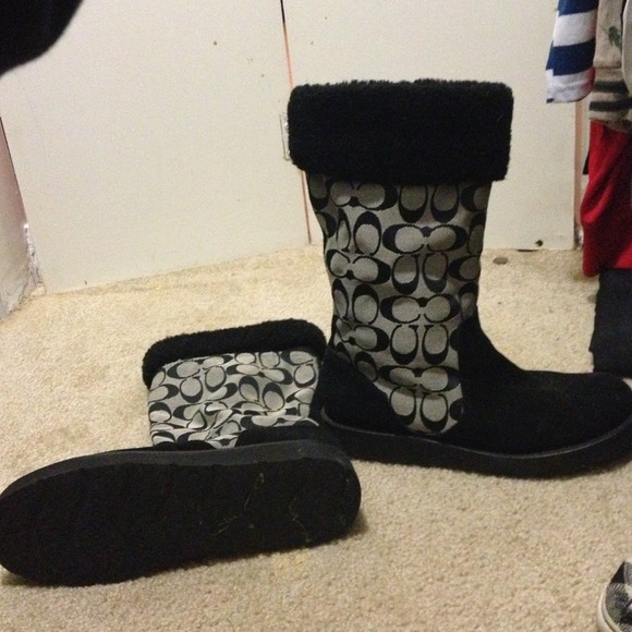 Coach boots
