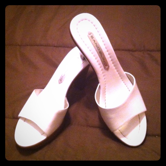 Bandolino Sandle