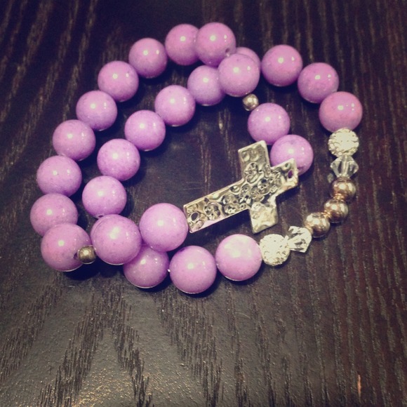 ⬇REDUCED ⬇Light Purple Cross Bracelet Set