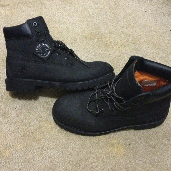 Black Timberlands
