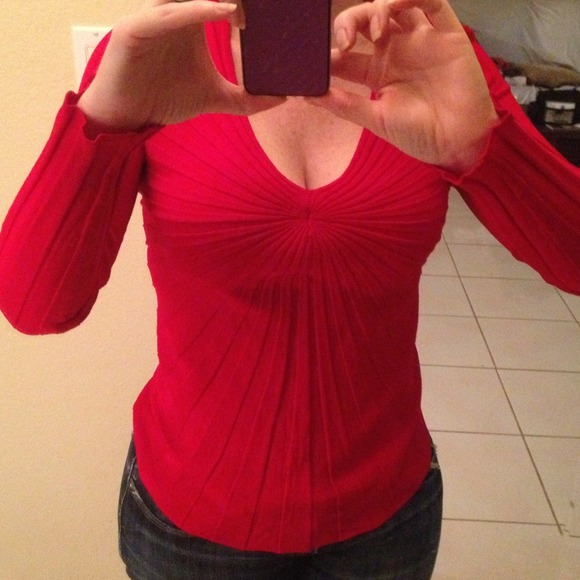 Brilliant Red Sunbeam light weight sweater- NEW