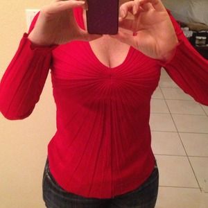 Brilliant Red Sunbeam light weight sweater- NEW