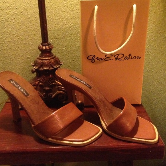 GenERation 3inch brown heels- gently used- size 7
