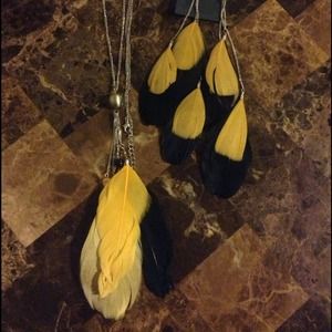 Feathered necklace and earring set
