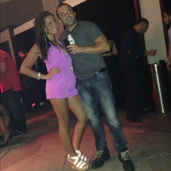 Boyfriend for sale - Picture 2 of 3