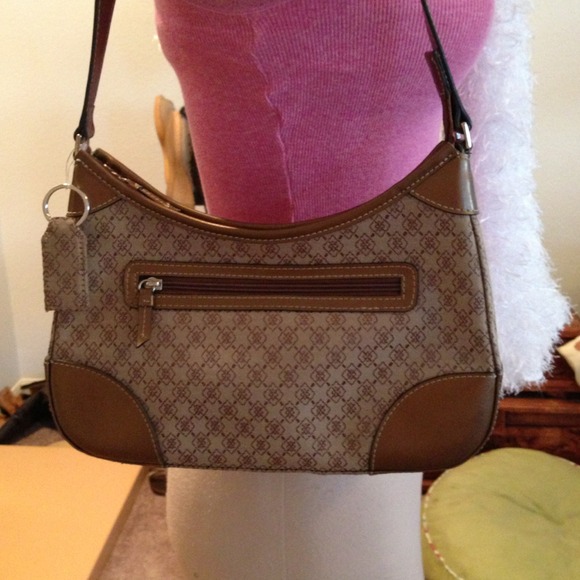 🌝SALE NWT Liz Claiborne and accessories - Picture 3 of 4