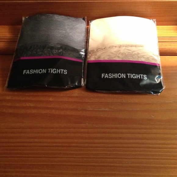 Size 2x thigh high stockings. 2 pairs