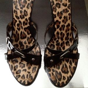 Nine West leopard sandals